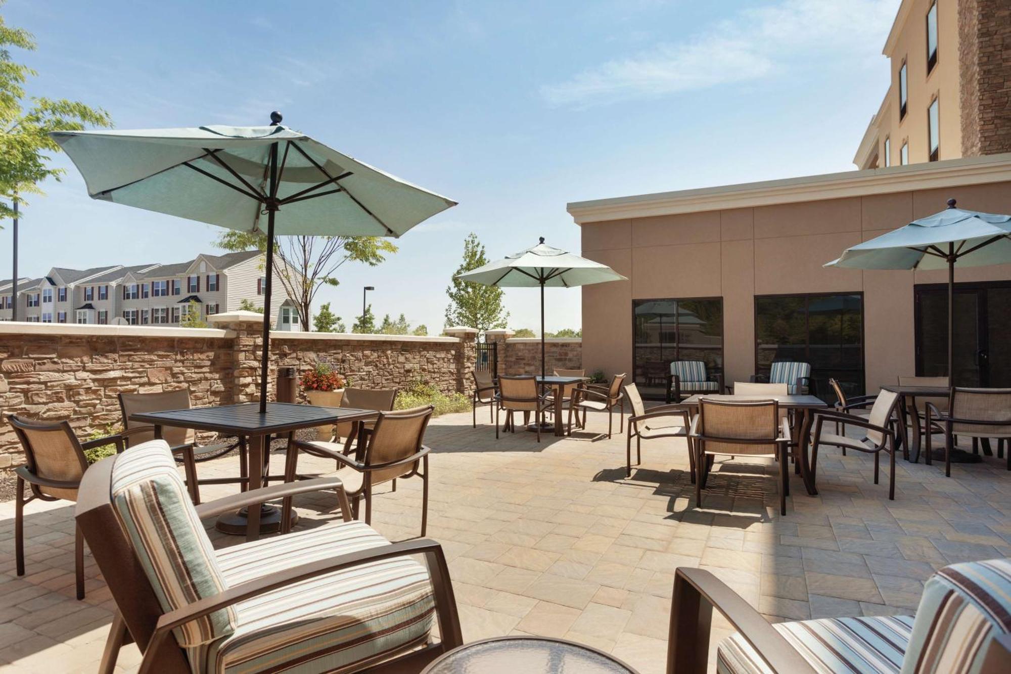 Hampton Inn & Suites Philadelphia Montgomeryville North Wales Exterior foto